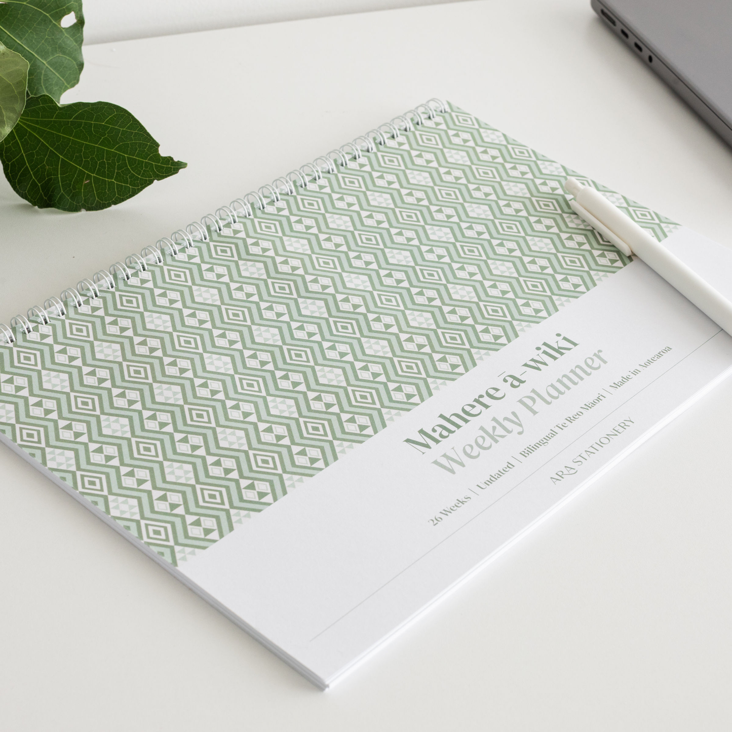 A4 Weekly Planner | Kākāriki