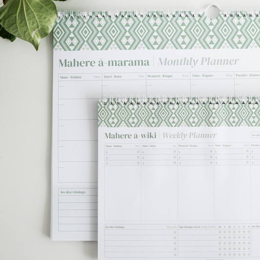 Bundle | Monthly + Weekly | Kākāriki